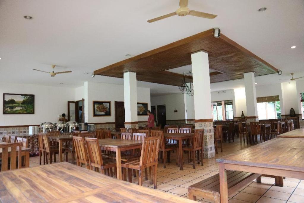 Villa Bukit Pinus Bogor Dış mekan fotoğraf