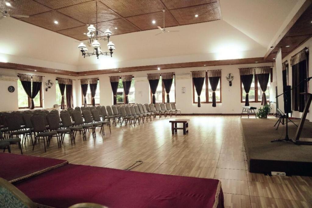 Villa Bukit Pinus Bogor Dış mekan fotoğraf